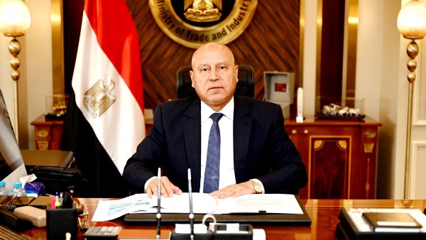 وزير الصناعة يجتمع مع المستثمرين في جمصة غدًا بحضور محافظ الدقهلية