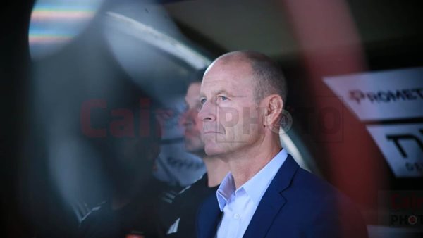 10 لاعبين من ناشئي الأهلي في حسابات توروب لكأس السوبر