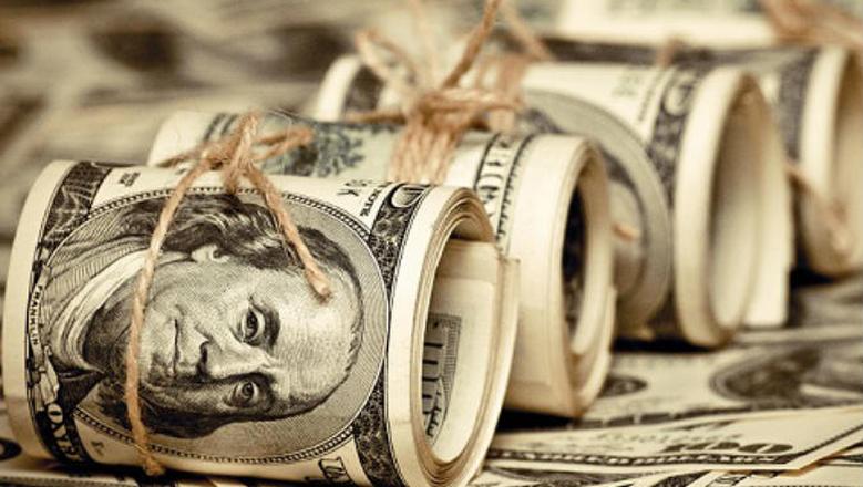 آخر سعر للدولار مقابل الجنيه قبل بدء تعاملات البنوك اليوم الأربعاء