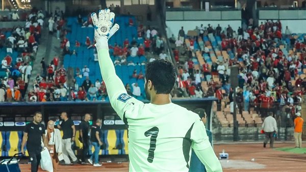 أمير عبد الحميد: الحديث عن تمسك الشناوي بالأساسية ظلم، ولا خلاف داخل الأهلي