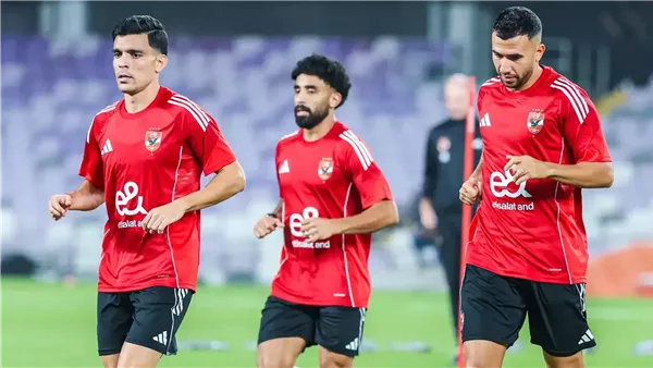 الأهلي يستعد في أبو ظبي لمواجهة الزمالك في نهائي السوبر