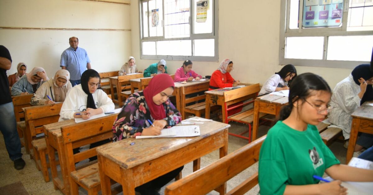 التسجيل النهائي لامتحانات الإعدادية 2025.. خطوات وطريقة تعبئة الاستمارة الإلكترونية