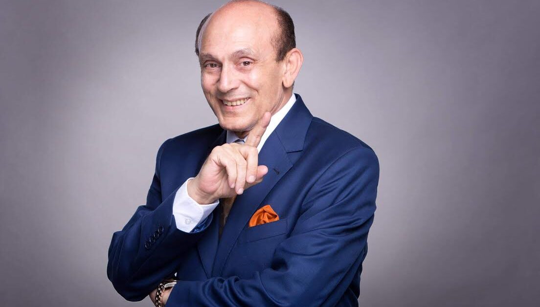 بابـا ونيس بخير.. النقابة توضح حقيقة وفاة الفنان محمد صبحي