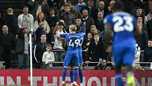 تشيلسي يحقق انتصارًا حاسمًا على توتنهام في الدوري الإنجليزي الممتاز