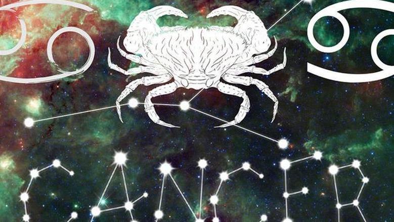 توجيهات فلكية لمواليد برج السرطان اليوم.. احرص على تجنب النقاشات الغير ضرورية