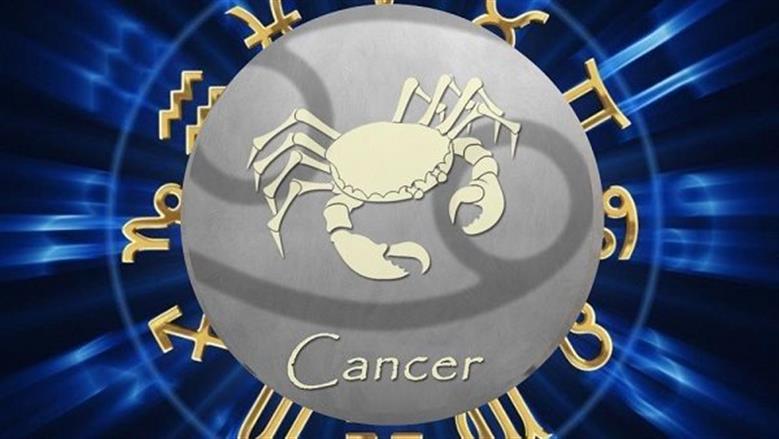 توقعات برج السرطان ليوم 25 نوفمبر 2025.. علاقات أكثر تناغمًا واستقرارًا