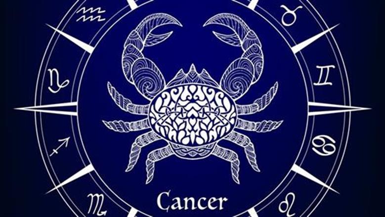 خبر مفرح وإحساس بالراحة بانتظار مولود برج السرطان اليوم، هل سيتحقق ما نتمنى
