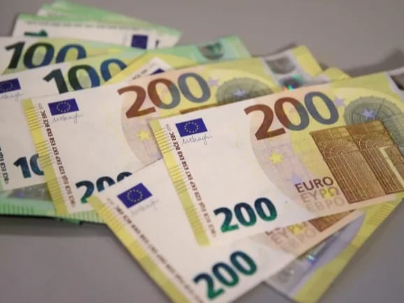 سعر اليورو مقابل الجنيه المصري اليوم الخميس 27 نوفمبر 2025 وآخر التحديثات