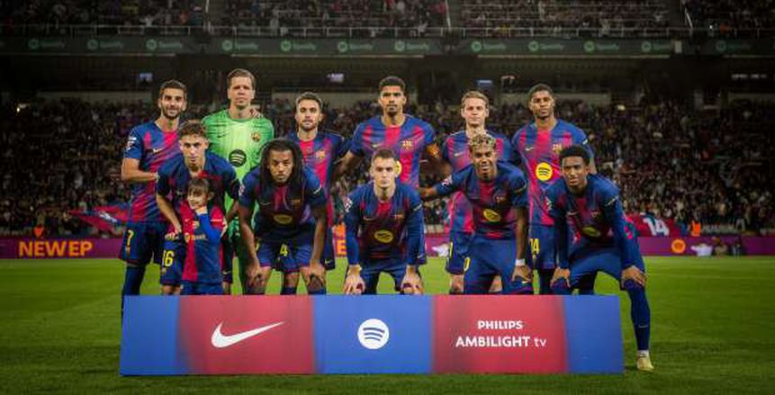 فليك يعلن عن تشكيل فريق برشلونة لمواجهة الافيس في الدوري الإسباني