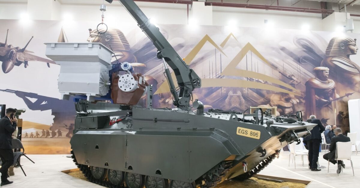 أسلحة مصرية حديثة تشارك في «إيديكس 2025» منها ردع 300 ورعد 200