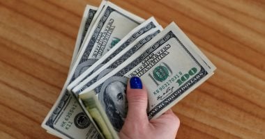 السعودية نيوز : 
                                            الدولار لحظة بلحظة.. الأخضر تحت سقف الـ48 جنيهاً فى البنوك المصرية