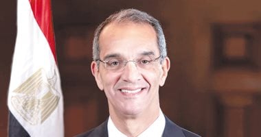 السعودية نيوز : 
                                            وزير الاتصالات: إطلاق خدمة التحقق الإلكترونى من الهوية يناير المقبل