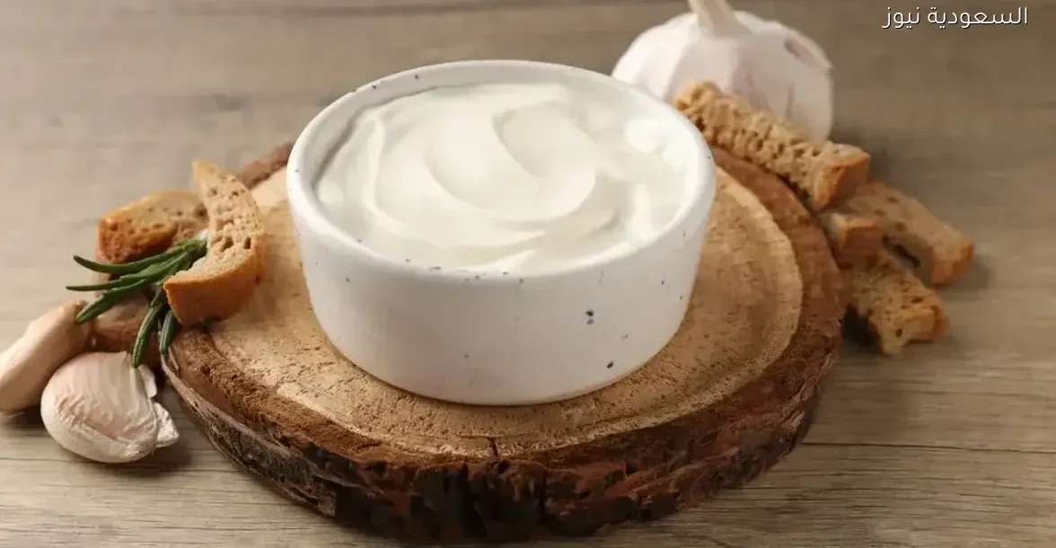 طريقة سهلة لعمل التومية السورية في البيت وتنجح من أول مرة