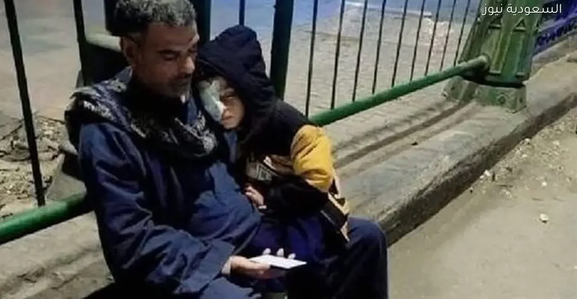 نجيب ساويرس يتدخل لإنقاذ عمر بعد فقدان عينه في مدرسة بقنا