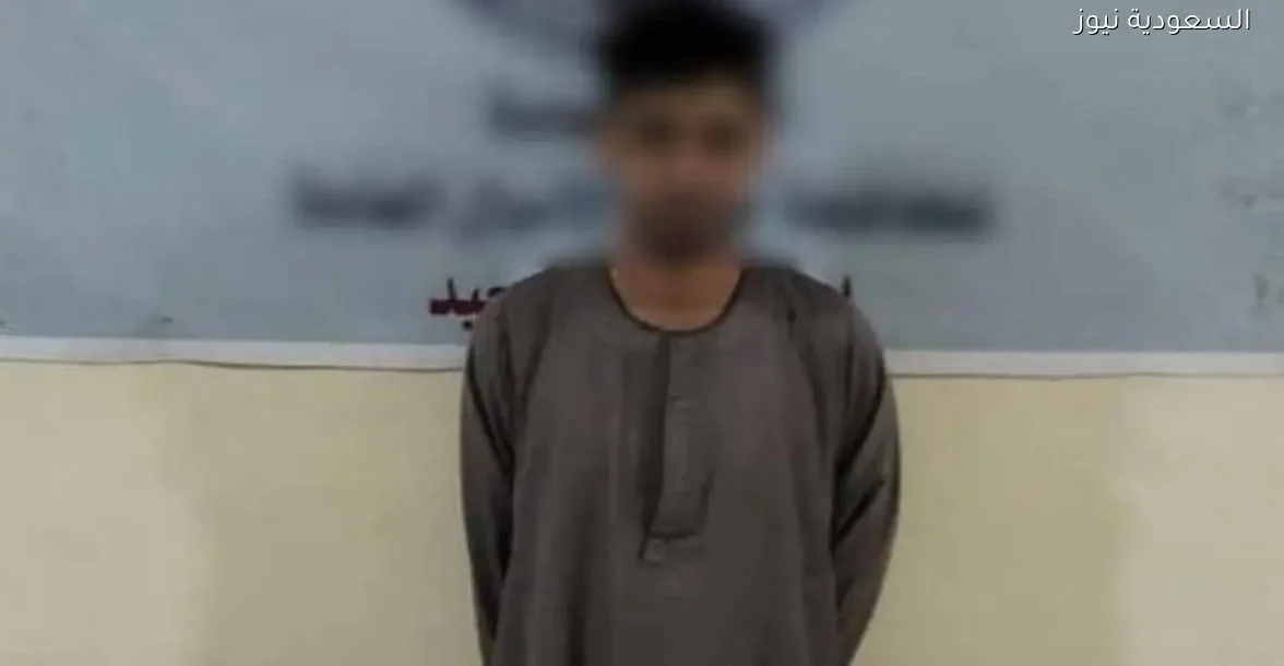 نصاب يتظاهر بموظف خدمة عملاء لسرقة أموال عملاء البنوك