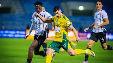 التعادل السلبي يسيطر على مباراة الخليج والشباب في دوري روشن السعودي