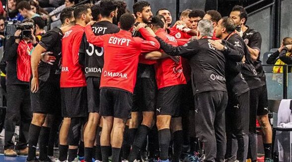 منتخب مصر يتقدم علي الجابون بالشوط الأول بفارق كبير