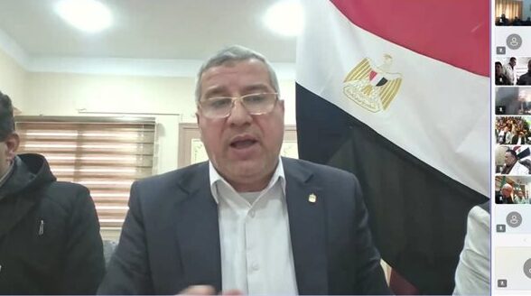 إحالة مسئولين للنيابة بسبب تصوير الامتحانات بالشرقية