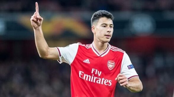 تشكيل أرسنال المتوقع ضد مانشستر يونايتد مع مارتينلي أساسي