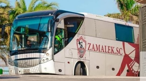 حافلة الزمالك تصل استاد القاهرة لمواجهة بتروجت