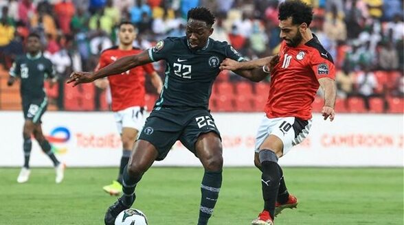 مفاجآت تاريخية: مواجهات مصر ونيجيريا في كرة القدم عبر الزمن