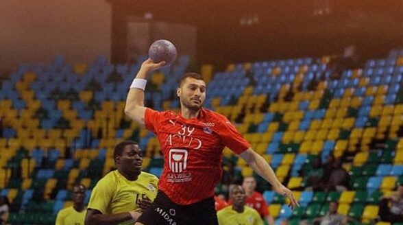 منتخب اليد ي.faces اختبارًا صعبًا ضد الجزائر في دور المجموعات بأمم أفريقيا