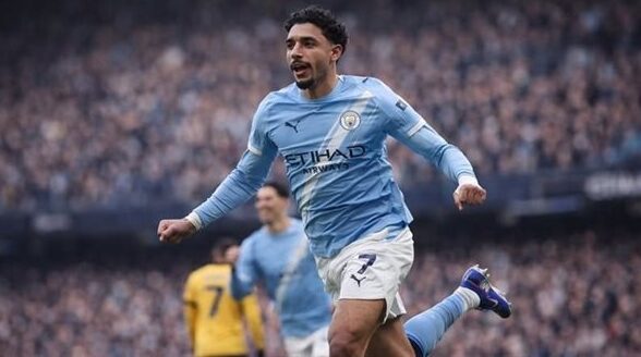 هجوم على جوارديولا بعد تألق مرموش مع فريقه