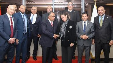 وزير الرياضة يحل النزاع بين عمرو مصيلحي ونيرة محمد في اتحاد السلة