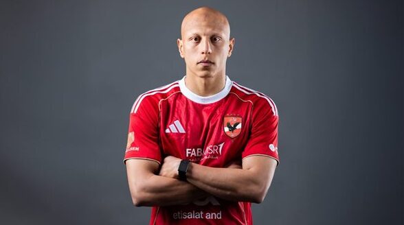 أشرف نصار يوضح تفاصيل انتقال عمرو الجزار إلى النادي الأهلي
