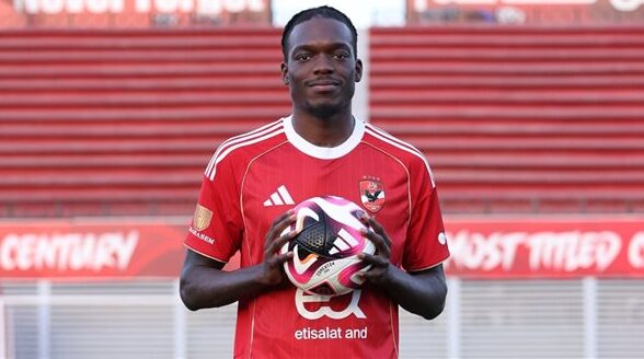 الأهلي يدفع مائة ألف دولار مقدم عقد كامويش
