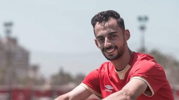 الكرمة العراقي يزيد عرضه لضم أحمد عبد القادر من الأهلي|خاص