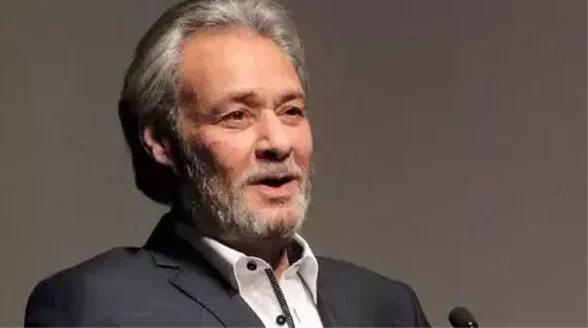 ذكرى ميلاد فاروق الفيشاوي رمز السينما المصرية الذي عاش بحرية