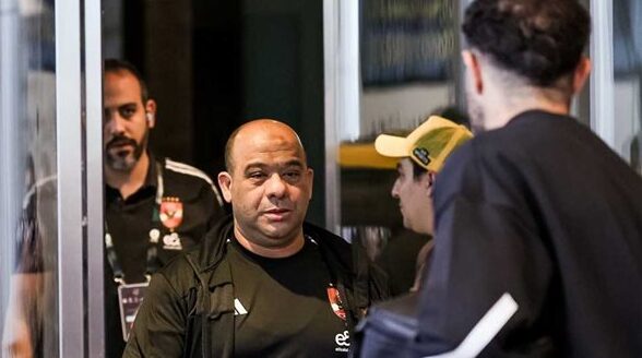 رسالة وليد صلاح الدين بشأن قرار حكم مباراة الأهلي والبنك