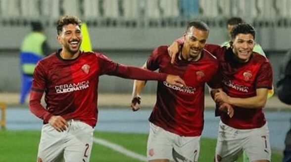 سيراميكا يتصدر الدوري بعد فوز بثلاثة أهداف على الفلاحين
