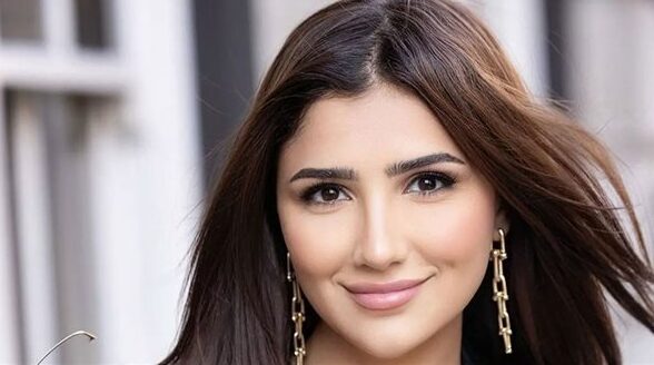 مي عمر تحتفل بنجاح مسلسلها المصري الوحيد في السعودية