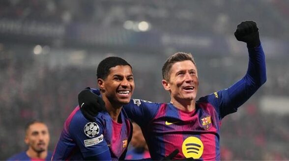 هل رحل راشفورد عن برشلونة وعودته إلى مانشستر يونايتد